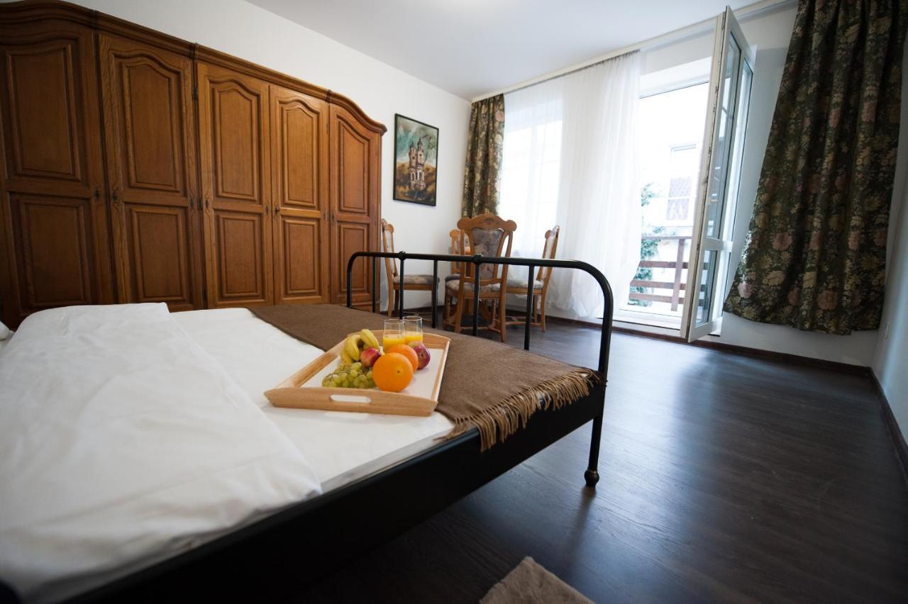 דירות Vilnius Old Town, 3 Bdr Penthouse, 100 M2 With Terrace מראה חיצוני תמונה