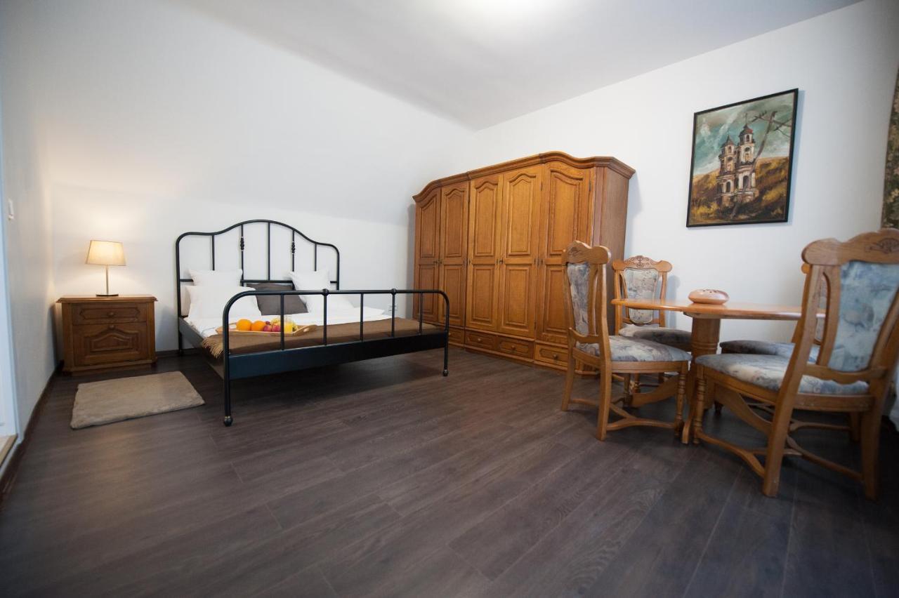דירות Vilnius Old Town, 3 Bdr Penthouse, 100 M2 With Terrace מראה חיצוני תמונה